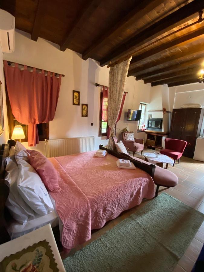 Petrino Hotel Palaios Panteleimonas Bagian luar foto